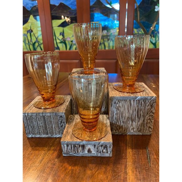 Vintage Amber Footed Liquor Glasses. - Picture 1 of 14